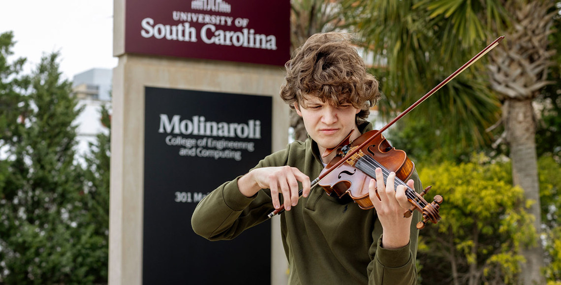Man playing violin