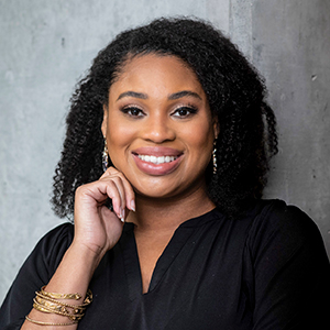 Kendra Plummer headshot
