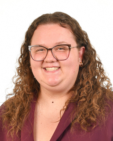 Lindsay Goldberg headshot