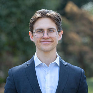 Ethan Barnes headshot