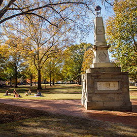 maxcy monument on the usc horseshoe