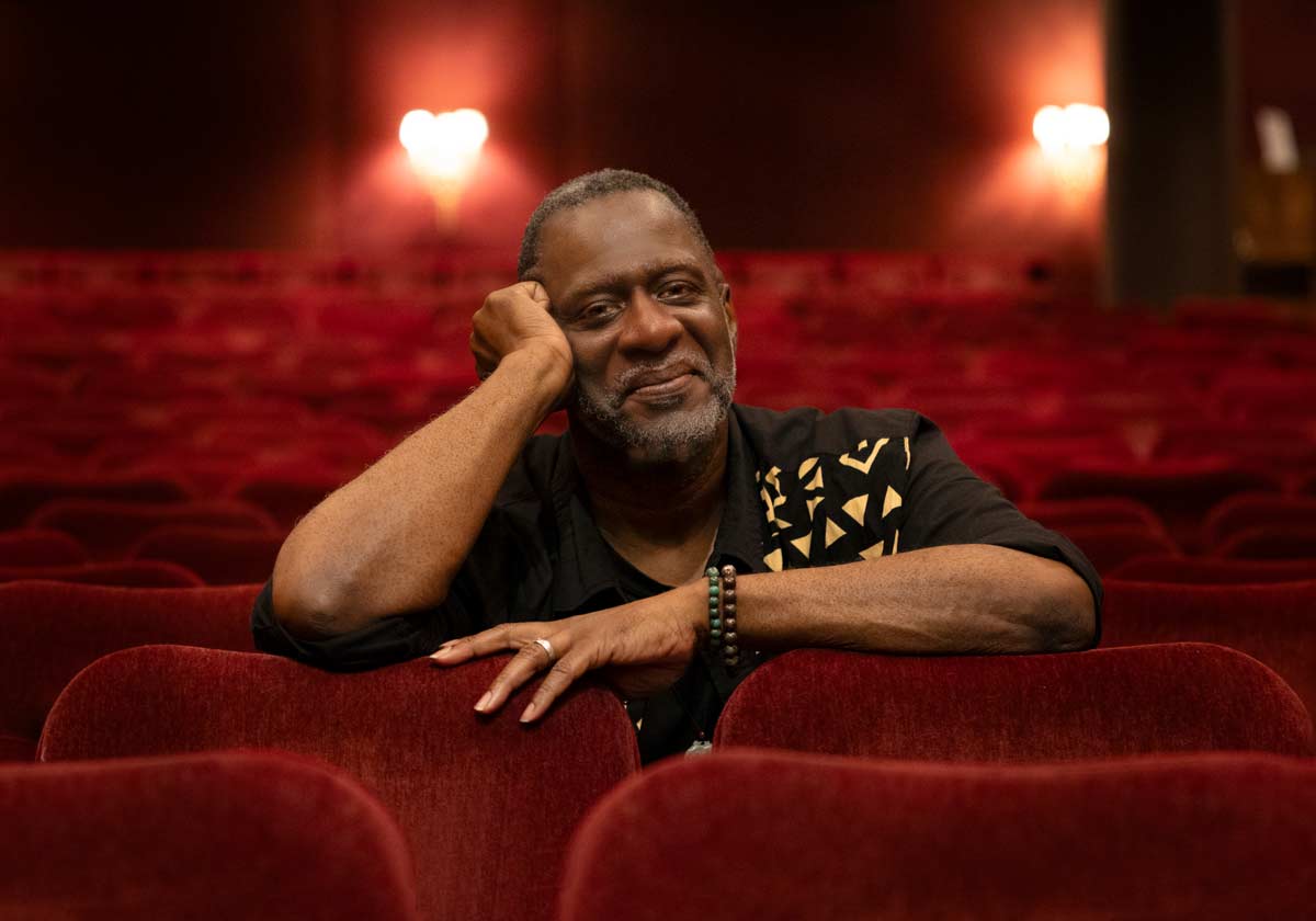 Stan Brown speaks with Carolinian staff at Imperial Theater in New York